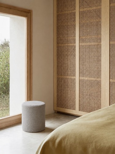 Sitzhocker innen grau
